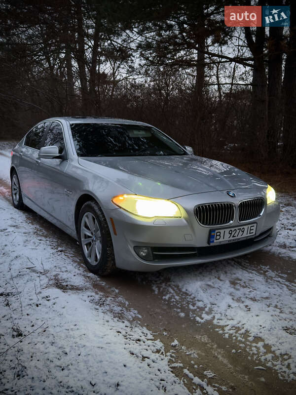 Bmw 528i (2011)