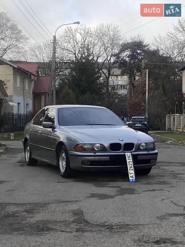 Bmw 5 series (1999)