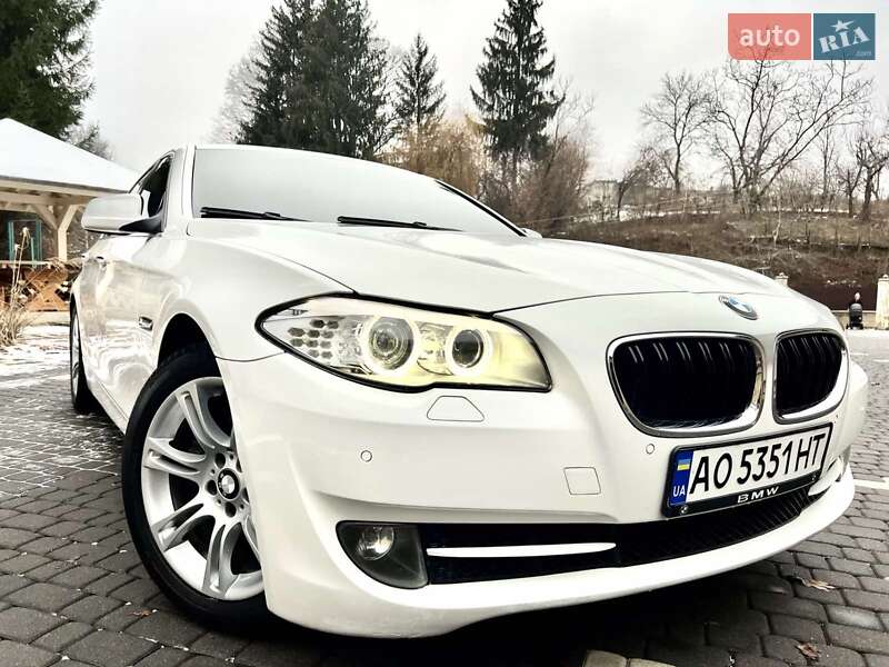 Bmw 520i (2012)