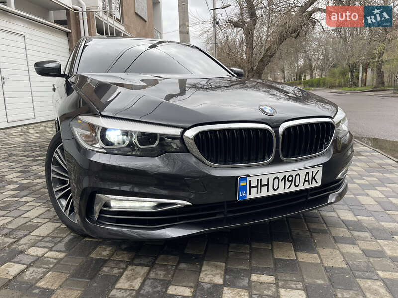 Bmw 5 series (2019)