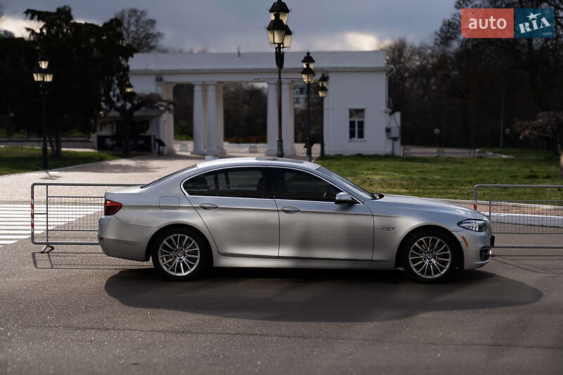 Bmw 5 series (2016)