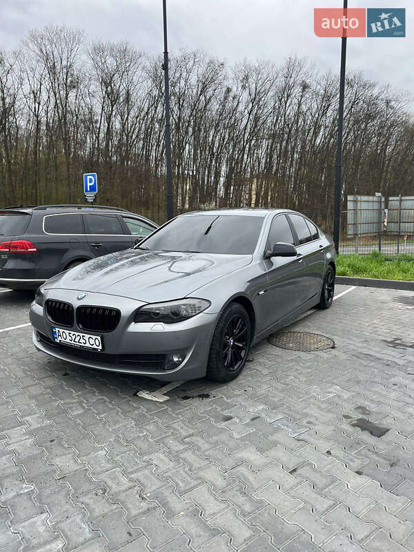 Bmw 5 series (2012)