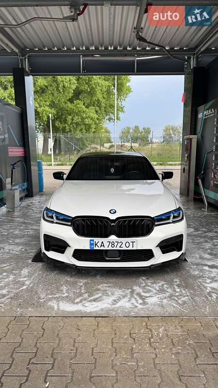 Bmw 5 series (2017)