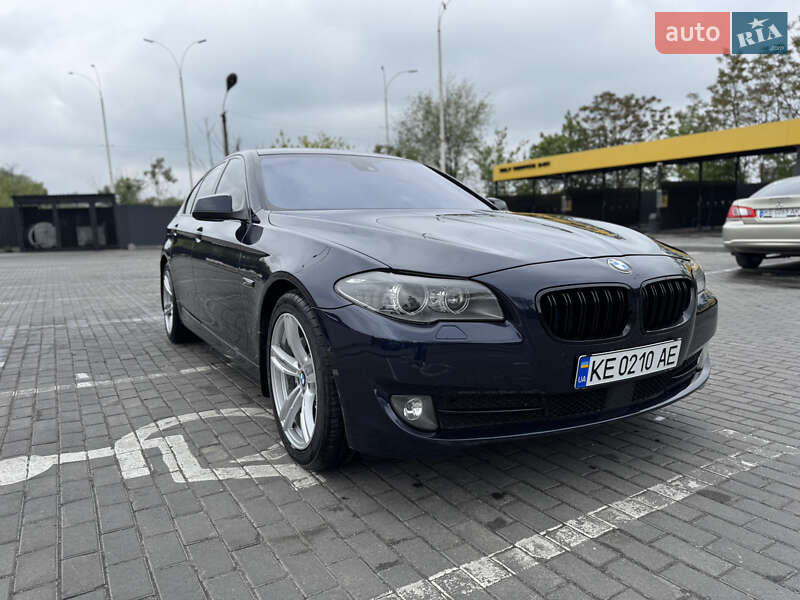 Bmw 5 series (2012)