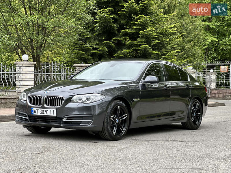 Bmw 5 series (2015)