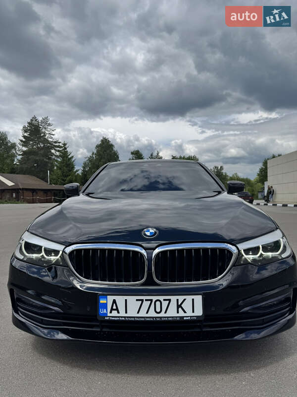 Bmw 5 series (2019)