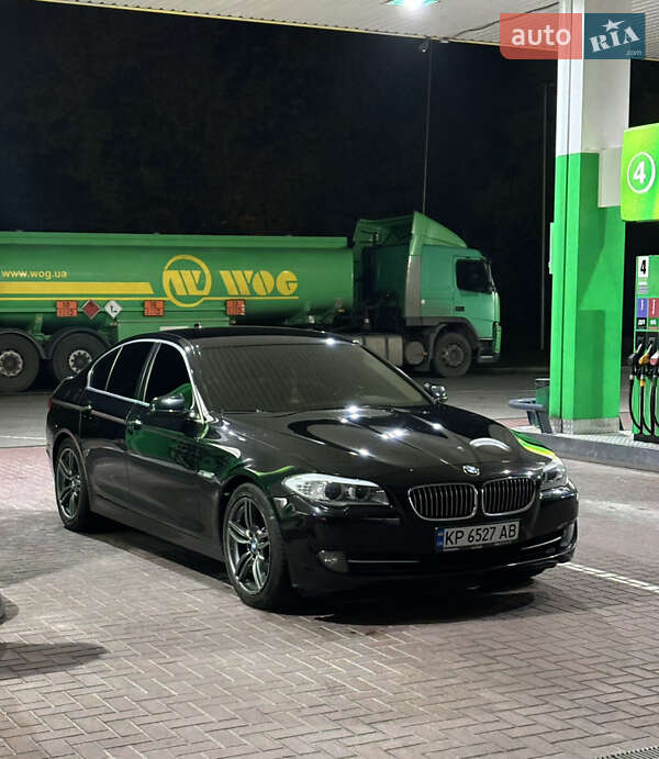 Bmw 5 series (2011)