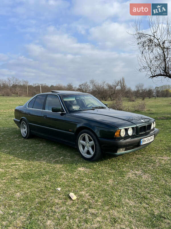 Bmw 5 series (1988)