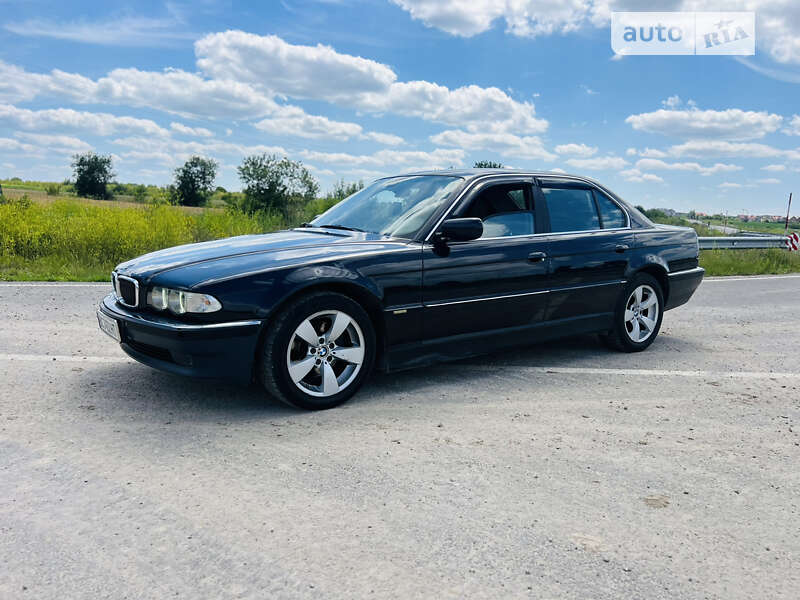 Bmw 730 (2000)