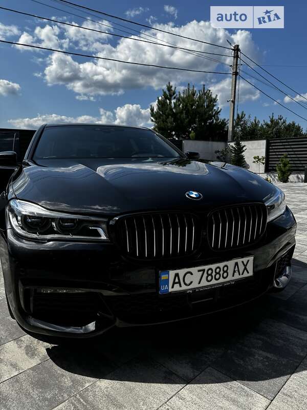 Bmw 7 series (2017)