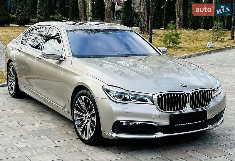 Bmw 7 series (2016)