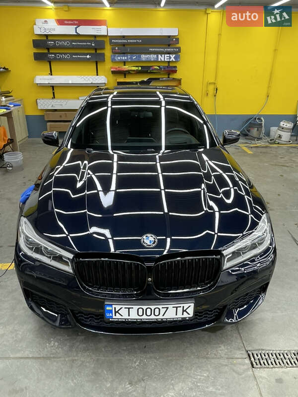 Bmw 7 series (2015)