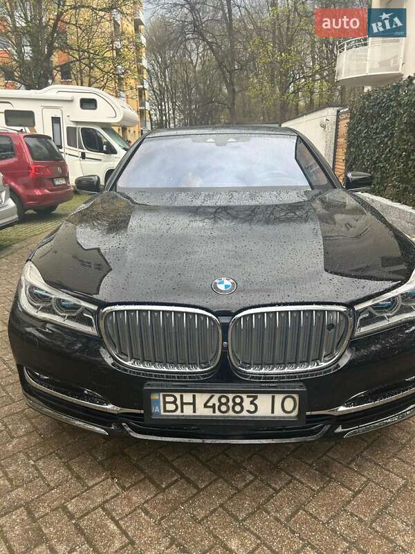 Bmw 7 series (2016)