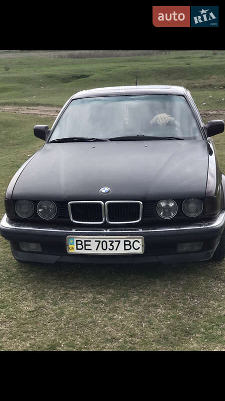 Bmw 7 series (1993)