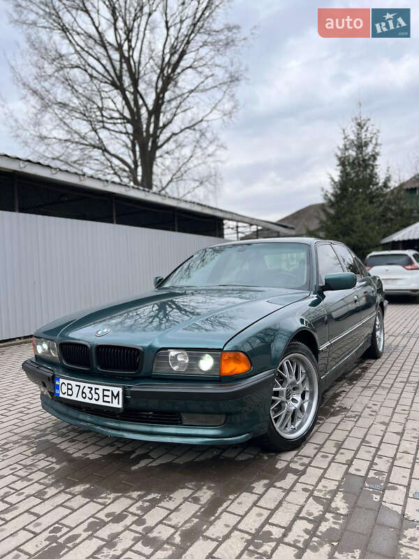 Bmw 7 series (1996)