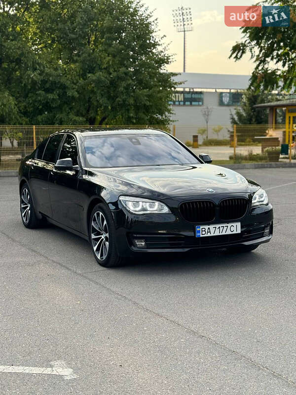 Bmw 7 series (2013)