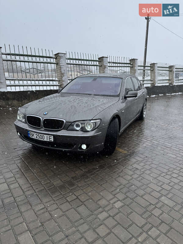 Bmw 7 series (2007)