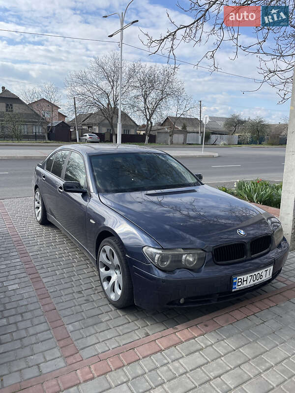 Bmw 7 series (2001)