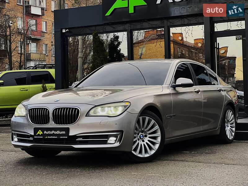 Bmw 7 series (2012)