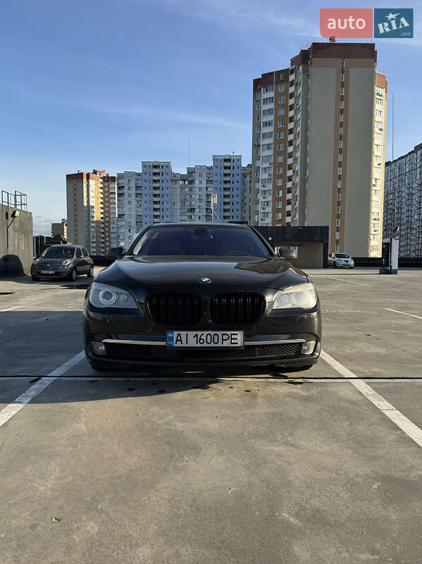 Bmw 7 series (2012)