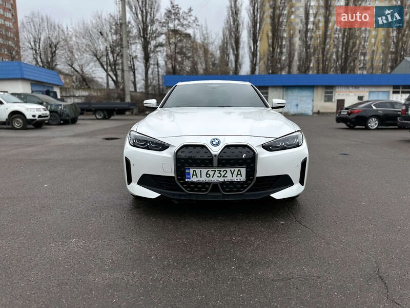 Bmw I4 (2023)