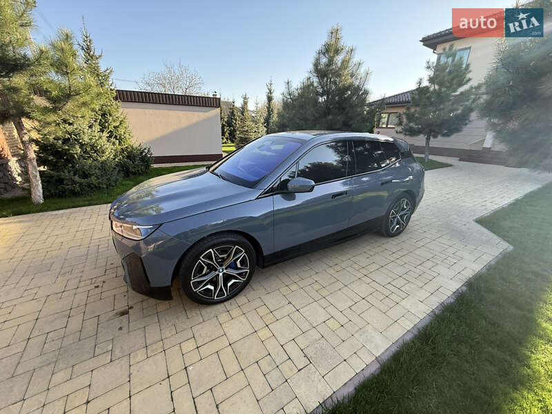 Bmw Ix (2021)