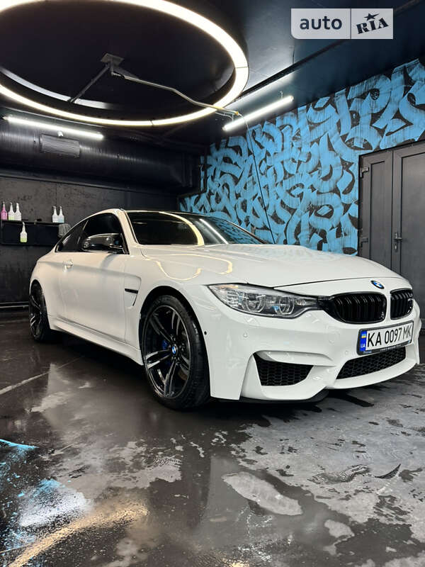 Bmw M4 (2015)
