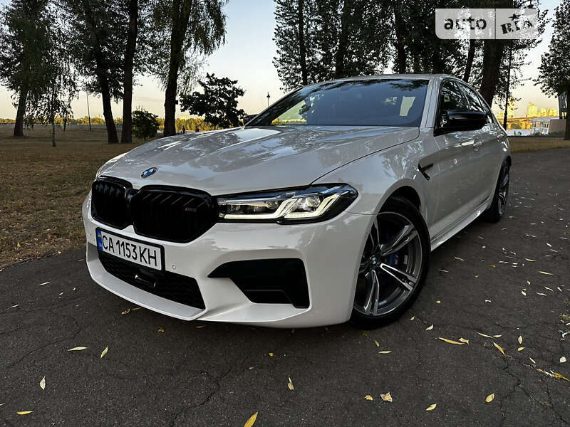 Bmw M5 (2023)