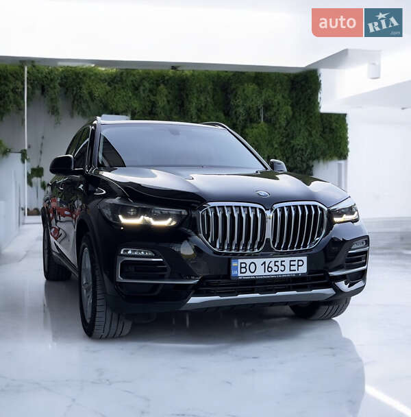 Bmw X5 (2021)