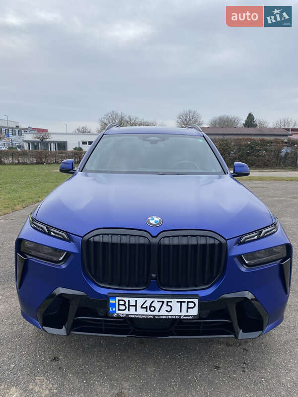Bmw X7 (2023)
