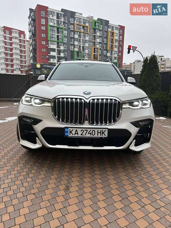 Bmw X7 (2022)