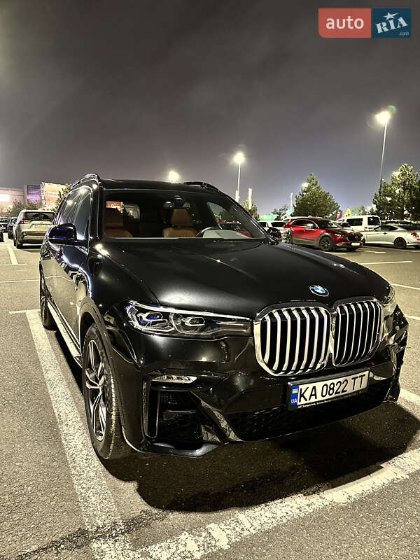 Bmw X7 (2021)