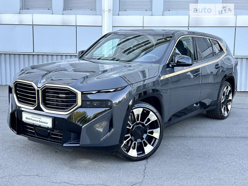 Bmw Xm (2023)