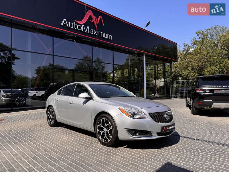 Buick Regal (2016)