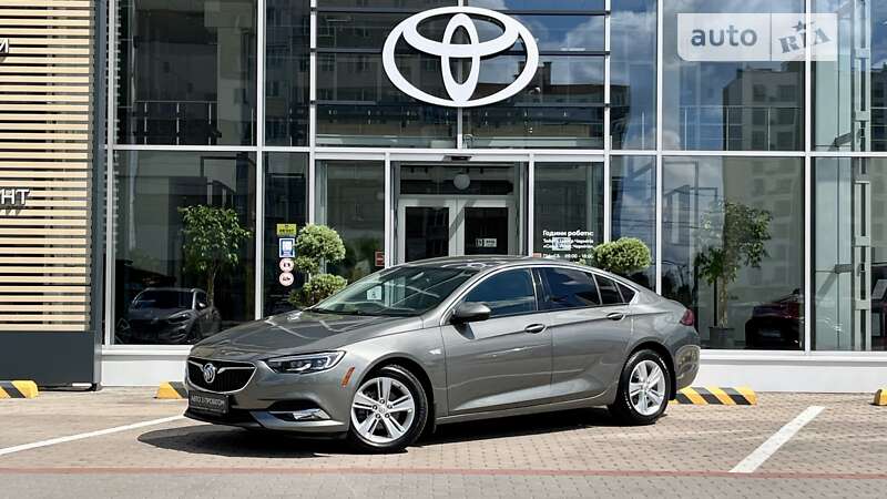 Buick Regal (2017)