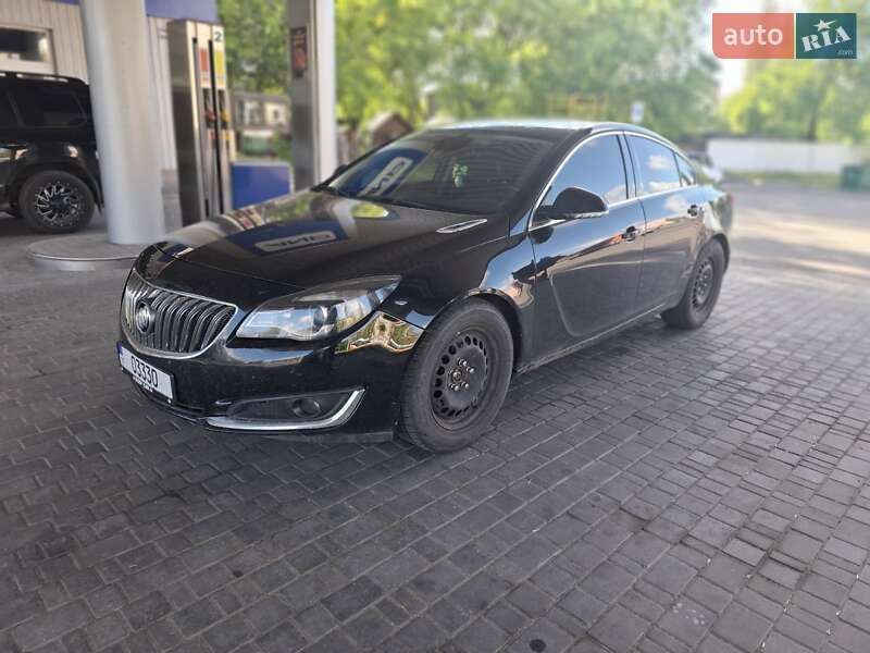 Buick Regal (2016)