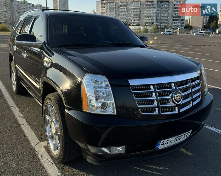Cadillac Escalade (2008)