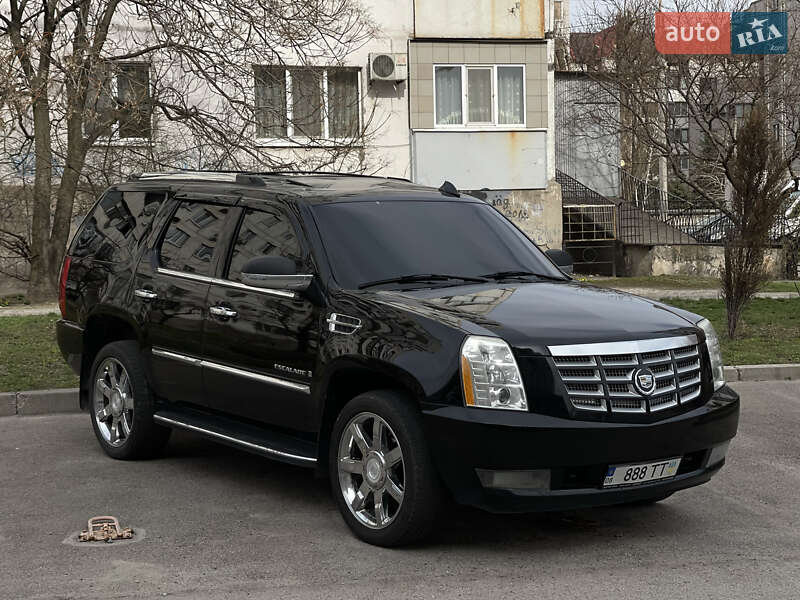 Cadillac Escalade (2008)