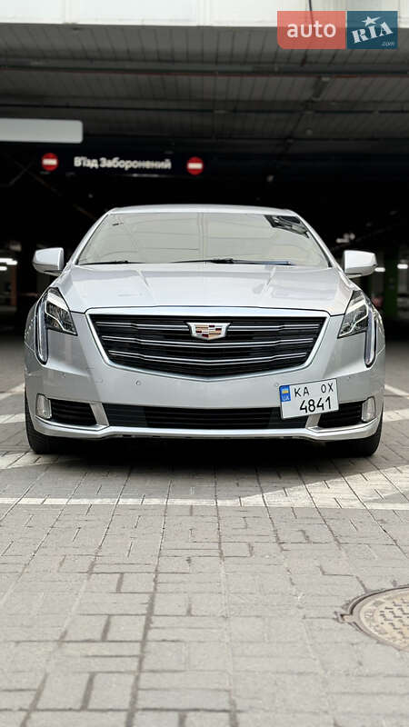 Cadillac Xts (2018)