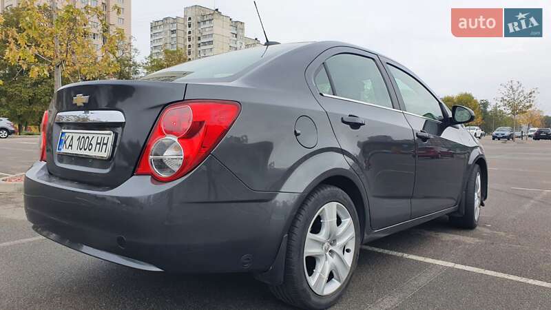 Chevrolet Sonic (2015)