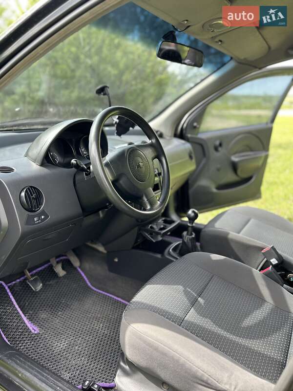 Chevrolet Aveo (2005)
