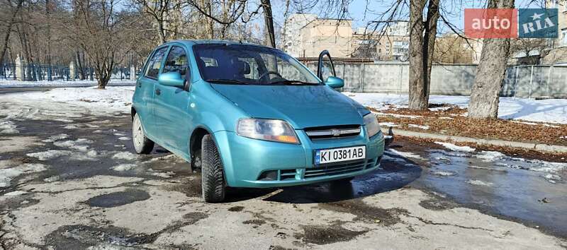 Chevrolet Aveo (2005)