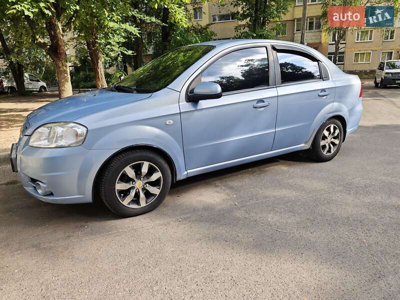 Chevrolet Aveo (2008)