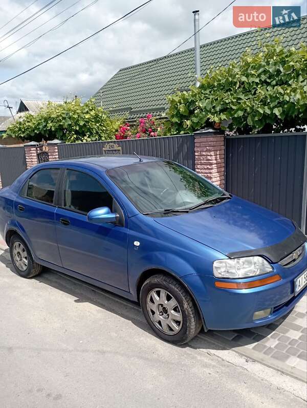 Chevrolet Aveo (2005)