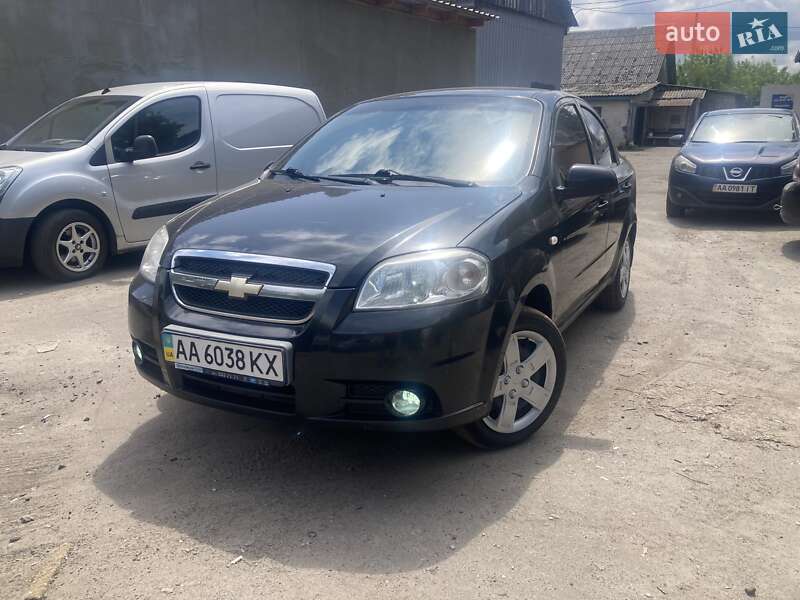Chevrolet Aveo (2011)