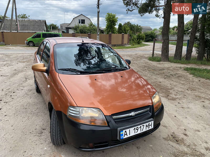 Chevrolet Aveo (2005)