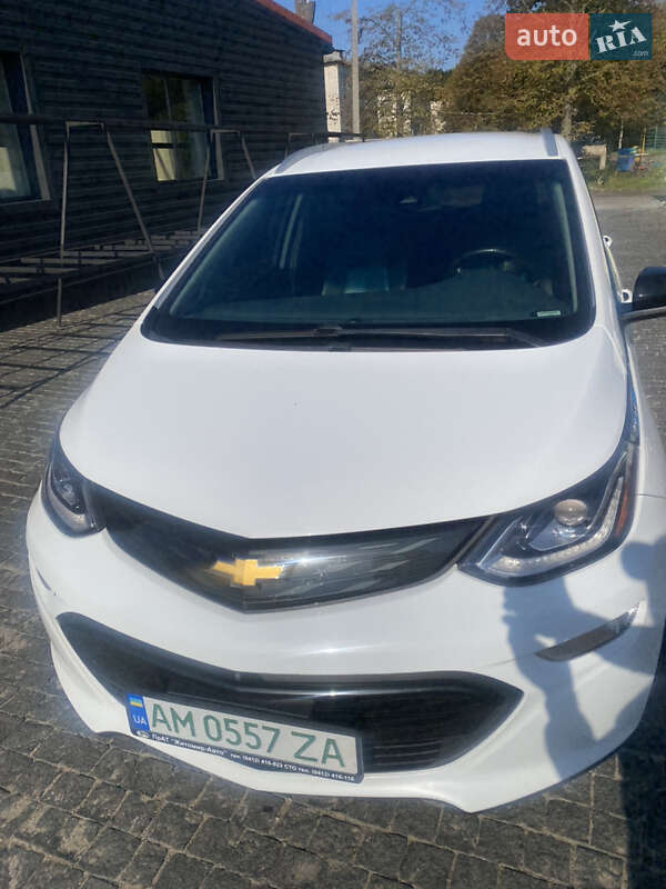 Chevrolet Bolt ev (2017)