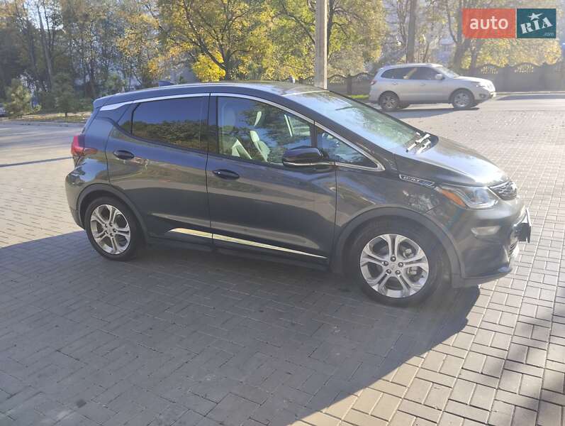 Chevrolet Bolt ev (2021)