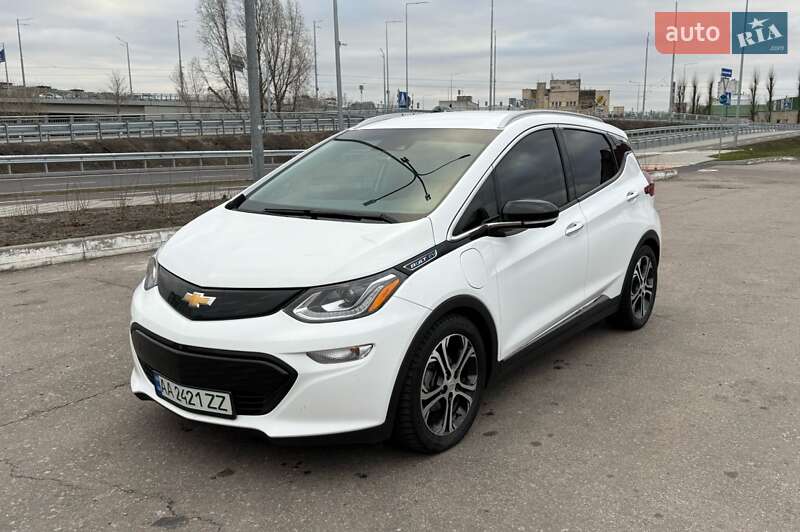 Chevrolet Bolt ev (2016)