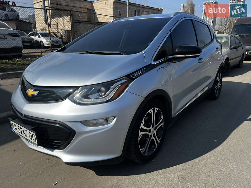 Chevrolet Bolt ev (2017)